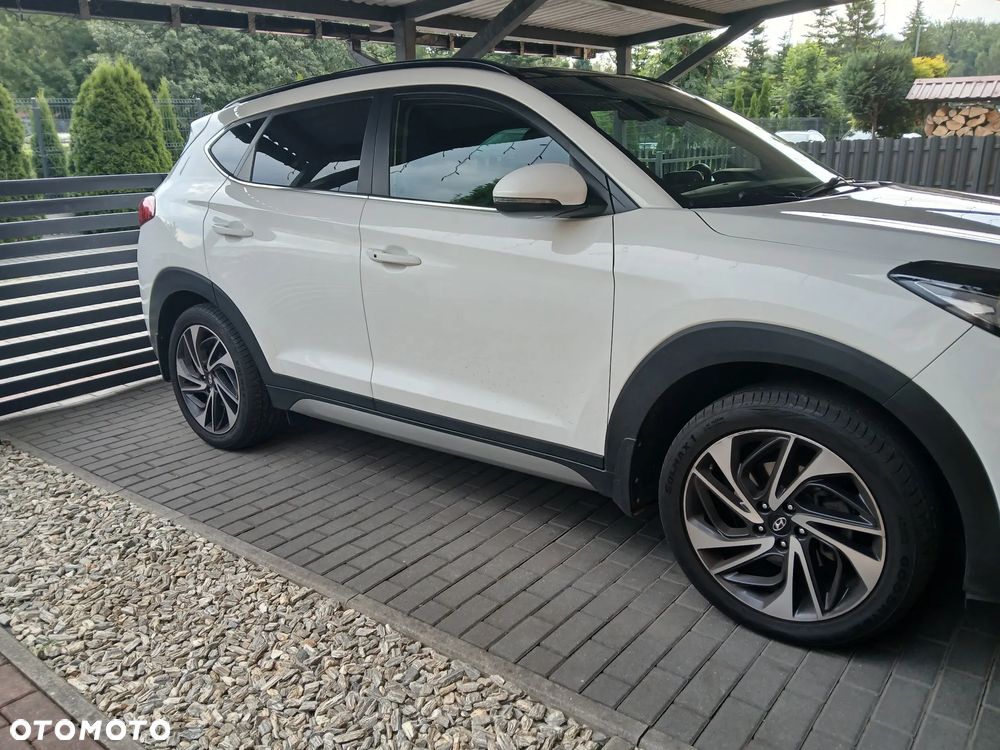 Hyundai Tucson - 1