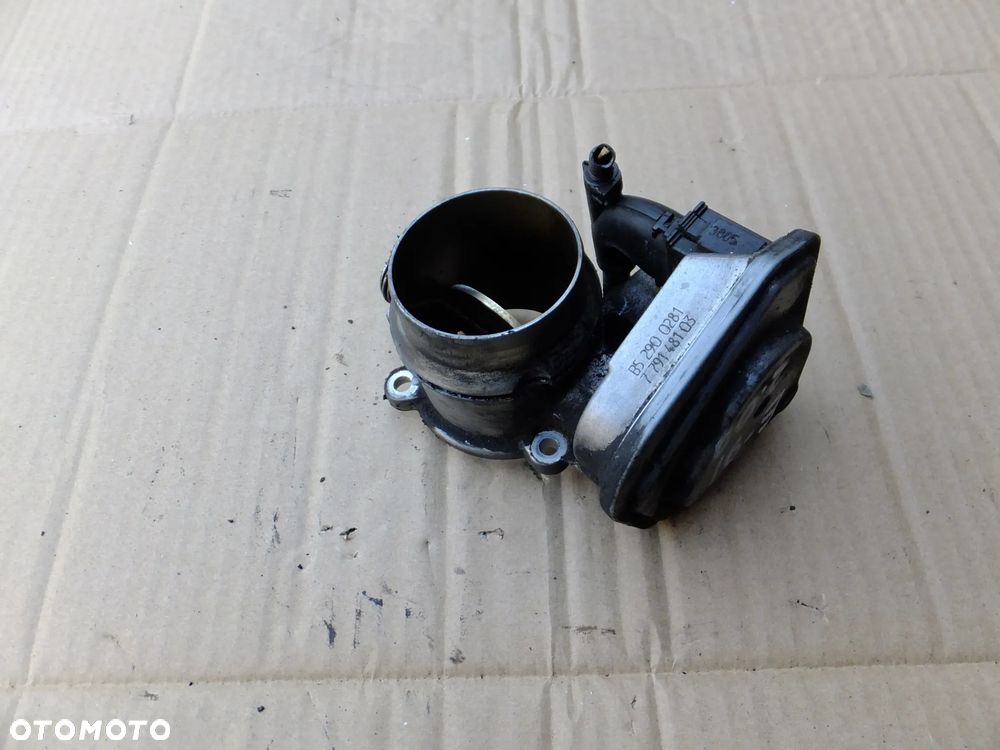 przepustnica bmw e90 e91 2,0 d 7791481 - 1