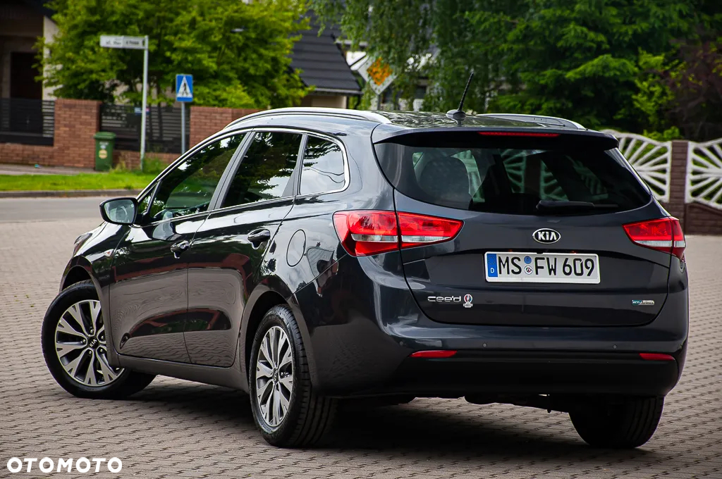 Kia Ceed 1.6 CRDi Platinum Edition - 15