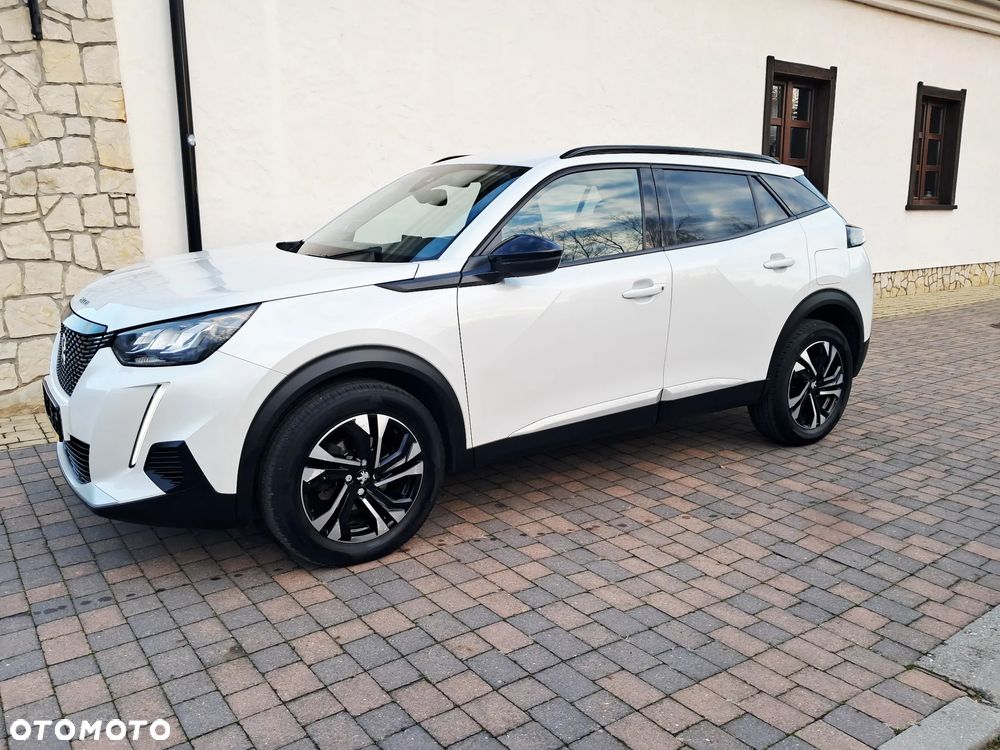 Peugeot 2008 1.2 Pure Tech GPF Allure S&S - 1