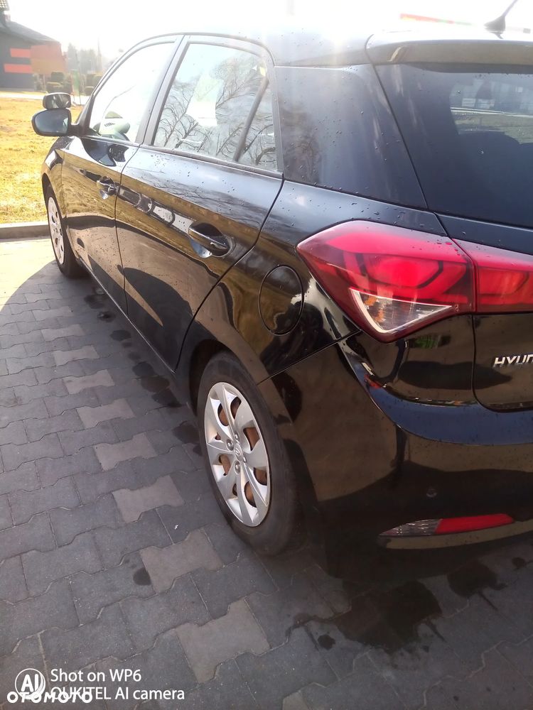 Hyundai i20 1.2 Trend - 10