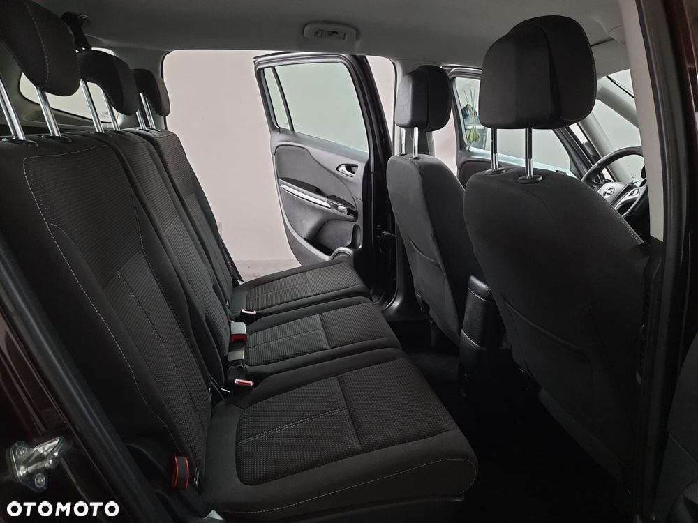 Opel Zafira Tourer 2.0 CDTI Edition - 23