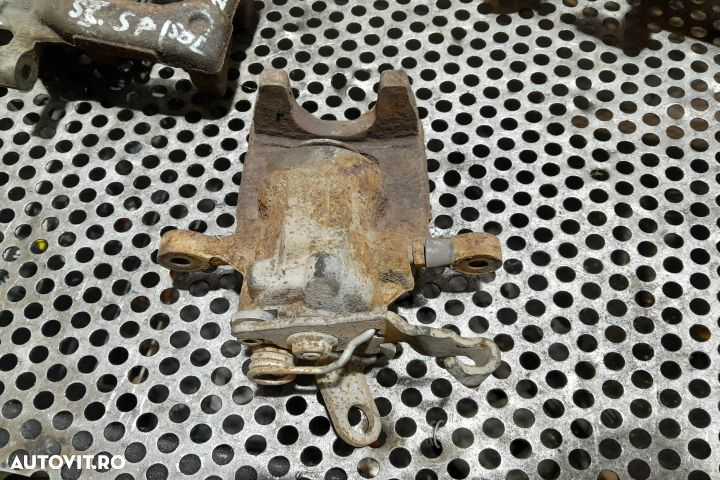 Etrier spate stanga Volkswagen VW Golf 6 [2008 - 2015] Plus minivan 1 - 4