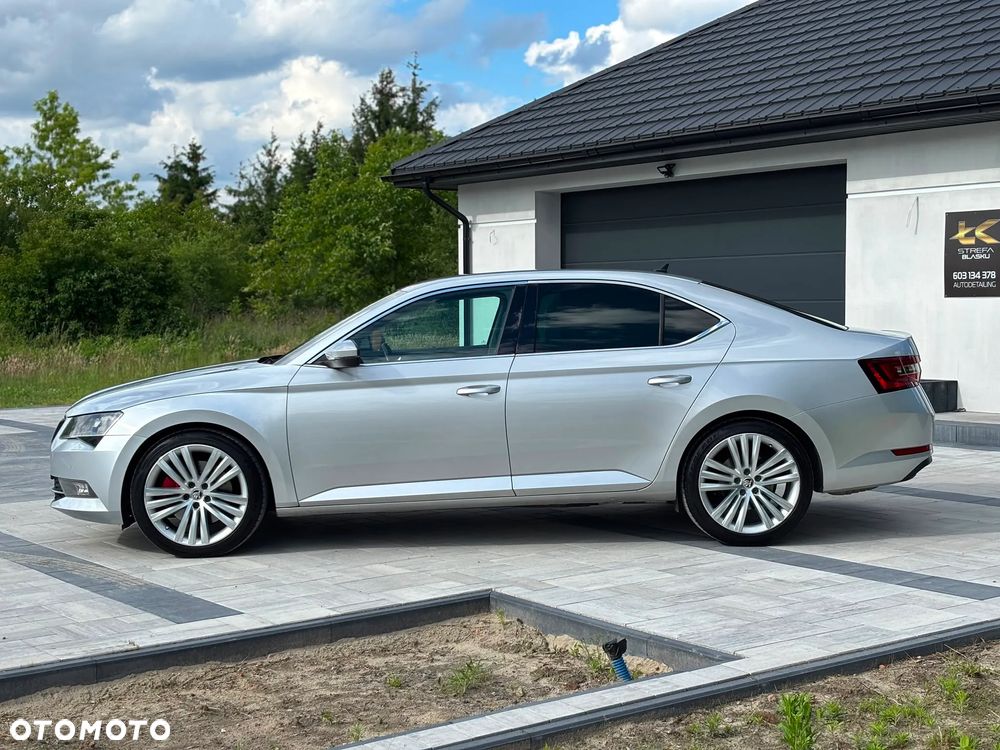 Skoda Superb 2.0 TDI Style - 13