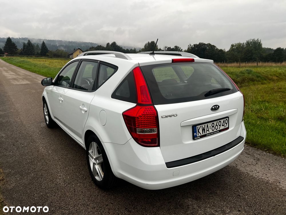 Kia Ceed 1.4 CVVT SW Edition 7 - 5