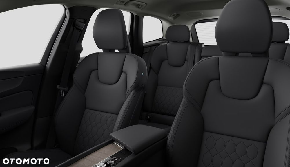Volvo XC 60 B5 B AWD Ultra Bright - 10