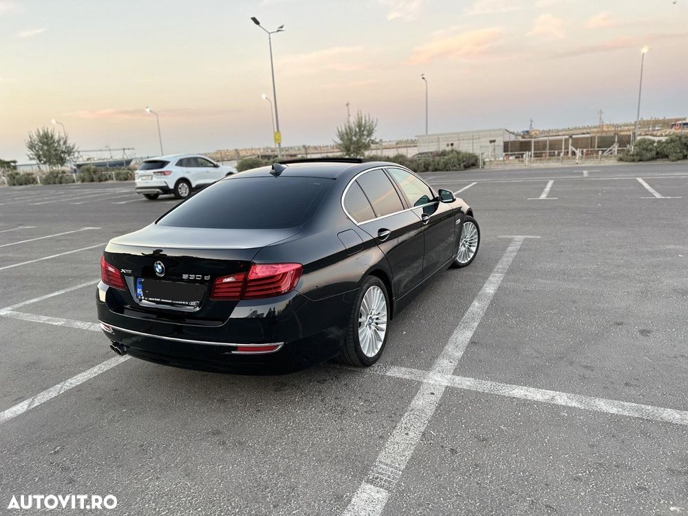 BMW Seria 5 530d xDrive - 4