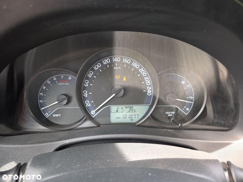 Toyota Auris 1.33 VVT-i Active - 11