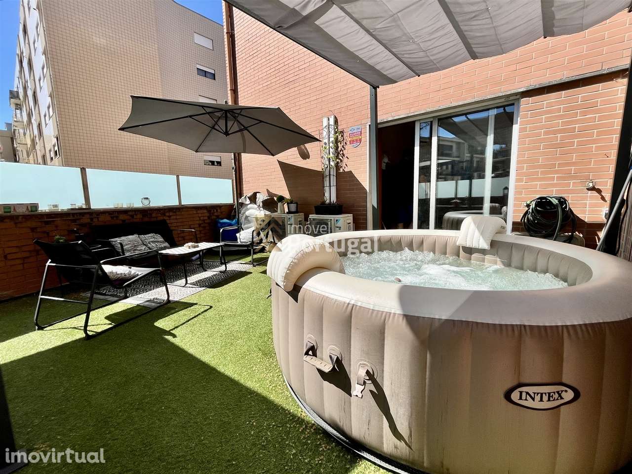 Venda - Apartamento T3 com Área de Lazer Privada - Grande imagem: 2/28