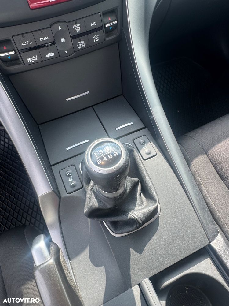 Honda Accord 2.0 Comfort - 21