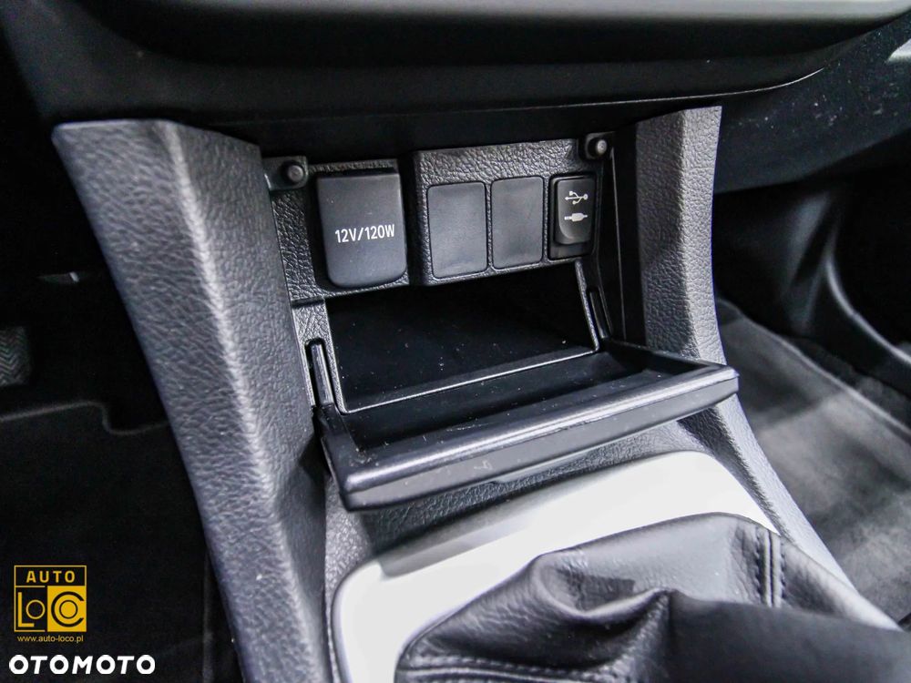Toyota Corolla 1.33 Premium EU6 - 28