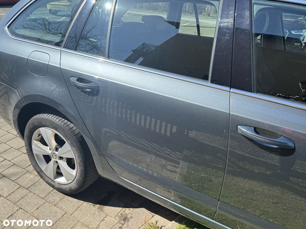 Skoda Octavia ver-1-6-tdi-dsg-style - 10