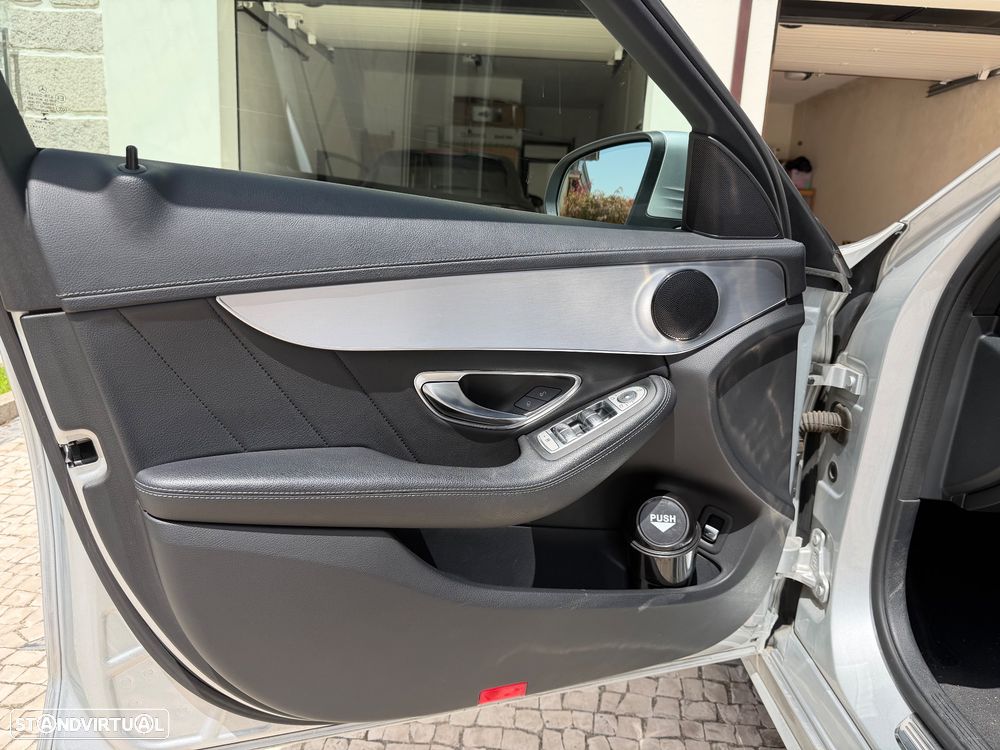 Mercedes-Benz C 300 h AMG Line - 8