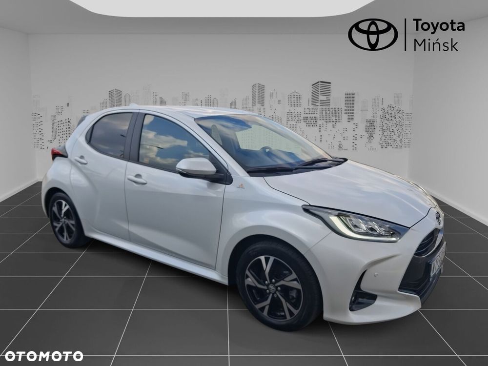 Toyota Yaris Hybrid 1.5 Style - 4