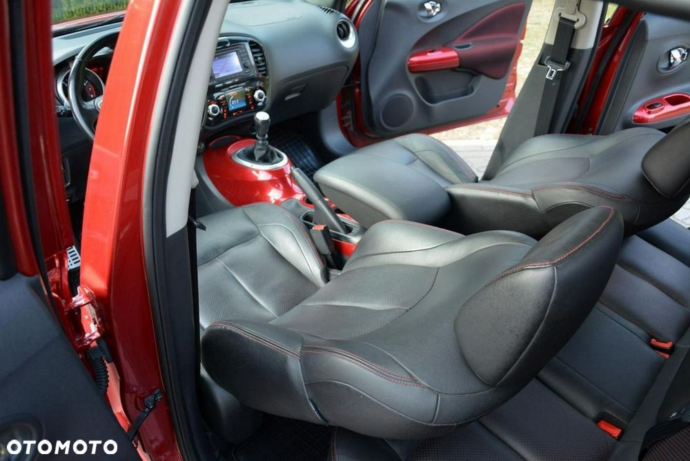 Nissan Juke 1.6 DIG-T Tekna - 23