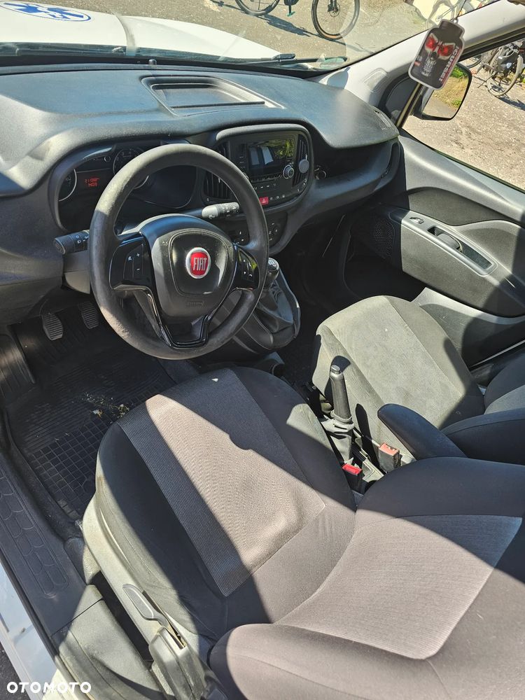 Fiat DOBLO - 10