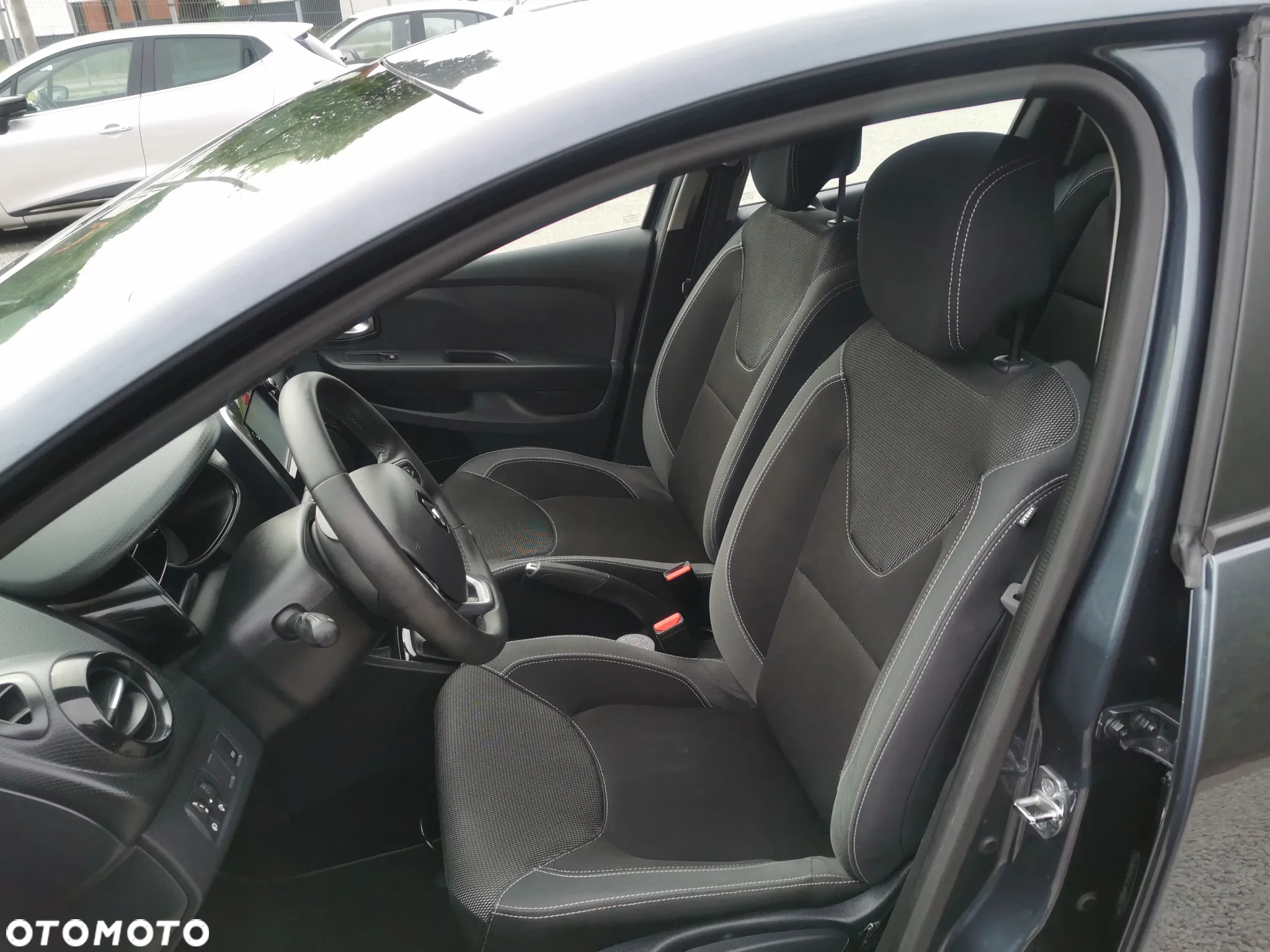 Renault Clio 0.9 Energy TCe Limited 2018 - 13