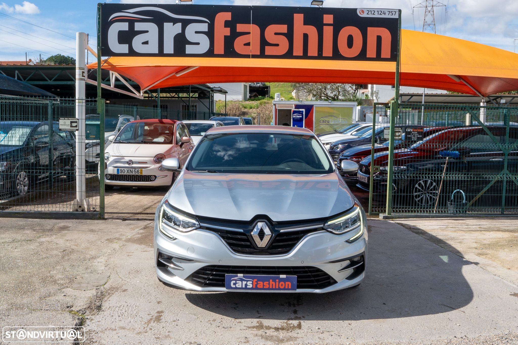 Renault Mégane 1.5 Blue dCi Intens - 2