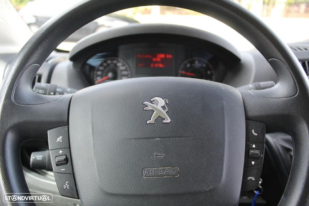 Peugeot Boxer 2.2 BlueHDi L3H2 - 17