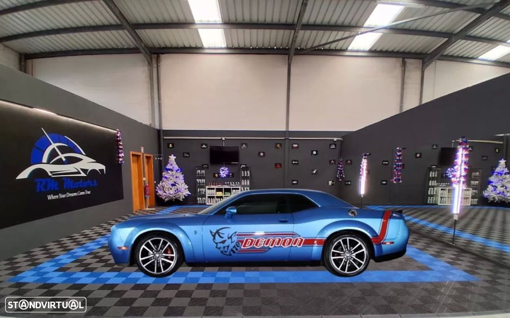 Dodge Challenger - 3