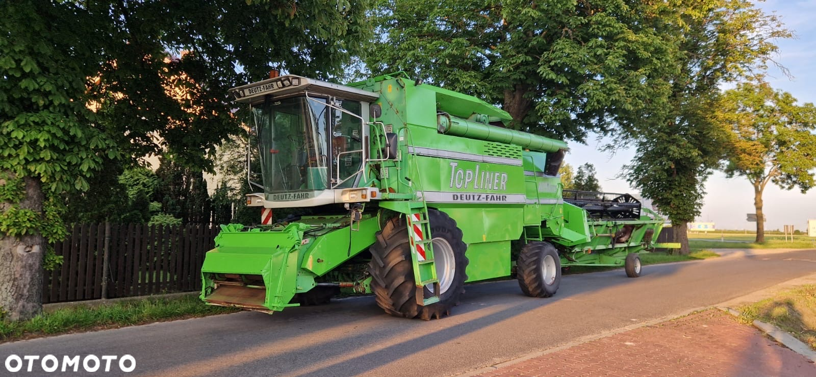 Deutz-Fahr TOPLINER 4090 HTS Claas Mega Import Pierwszy właściciel Zamiana Kamera - 3