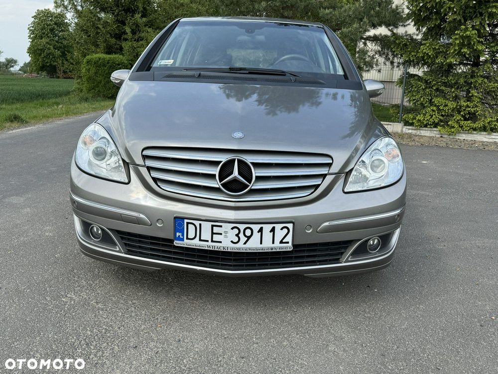 Mercedes-Benz Klasa B 150 Special Edition - 33