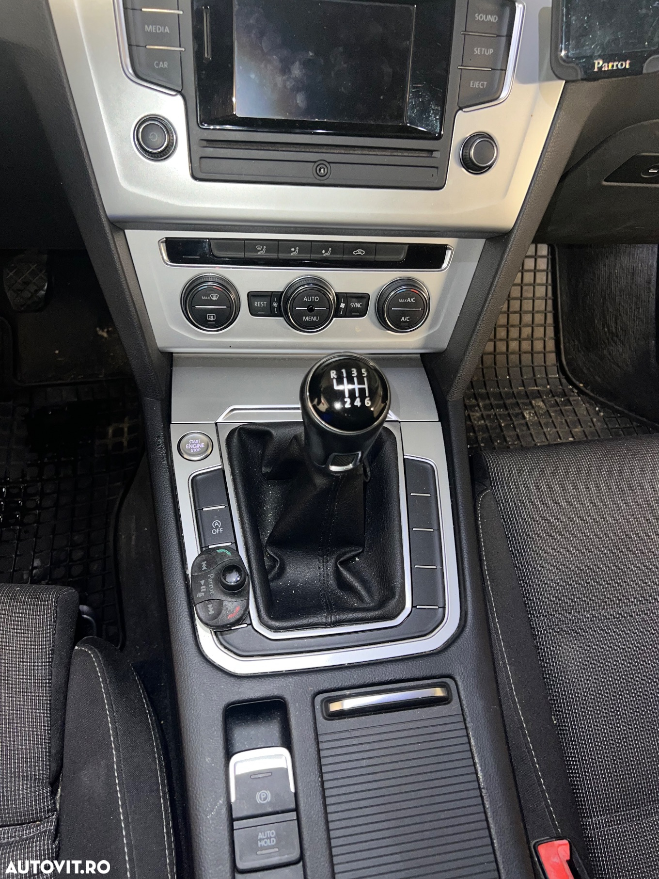 Volkswagen Passat 2.0 TDI Comfortline - 10