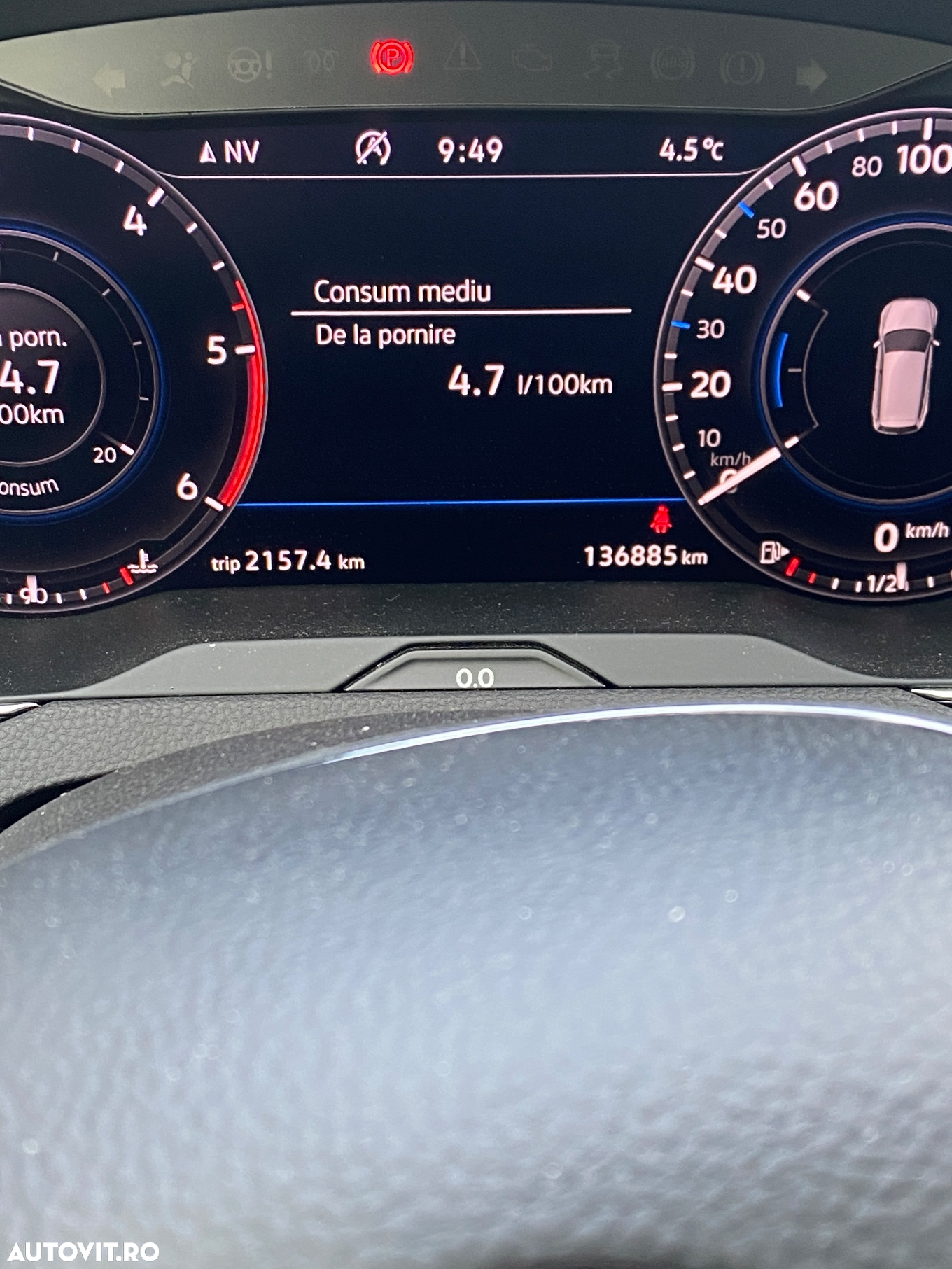 Volkswagen Passat Variant 1.6 TDI R Executive - 10