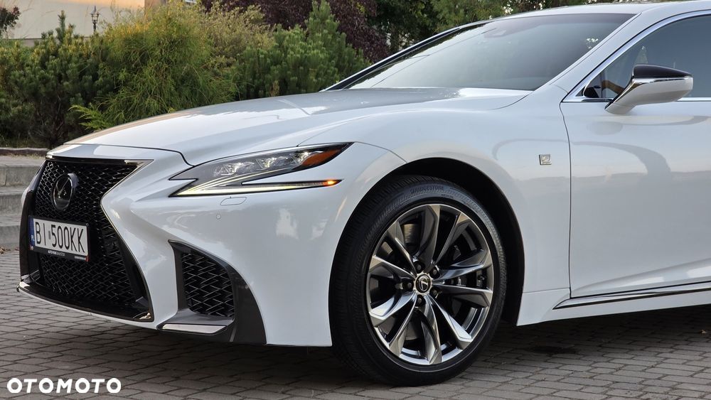 Lexus LS - 7