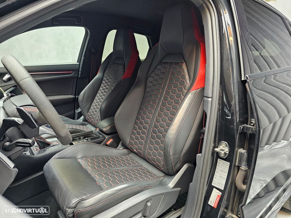 Audi RS Q3 Sportback - 19