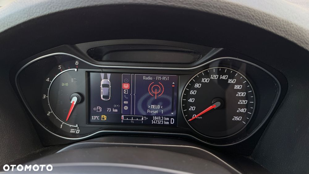 Ford Galaxy - 18