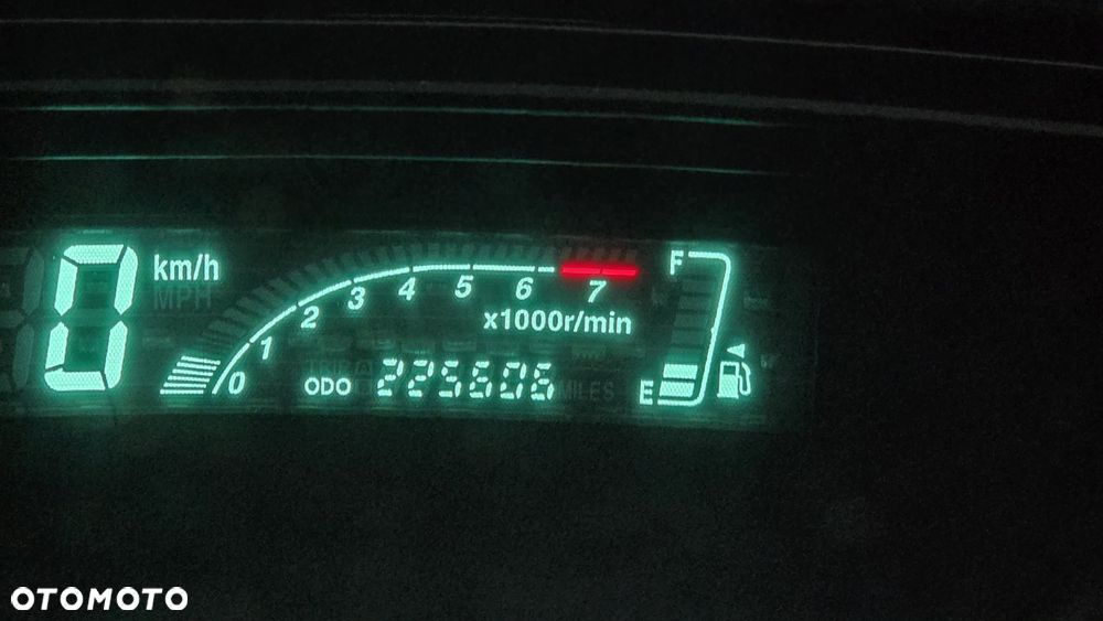 Toyota Yaris - 15