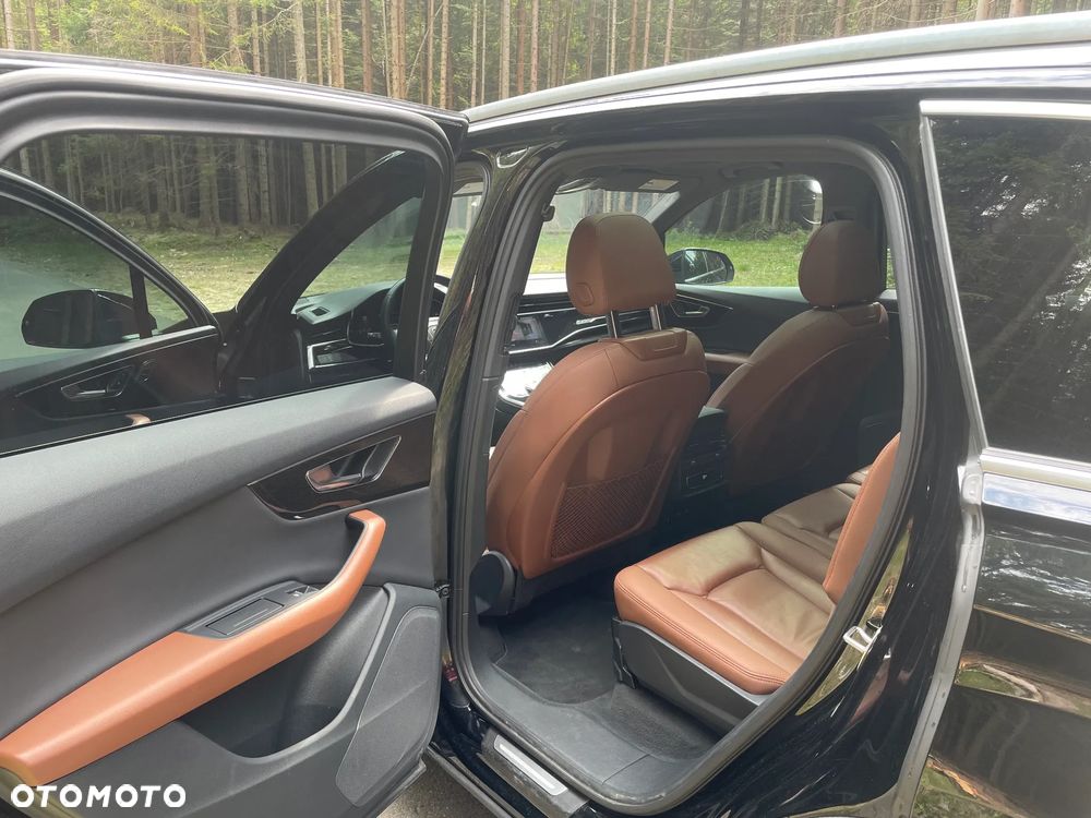 Audi Q7 3.0 TFSI Quattro Tiptronic - 9