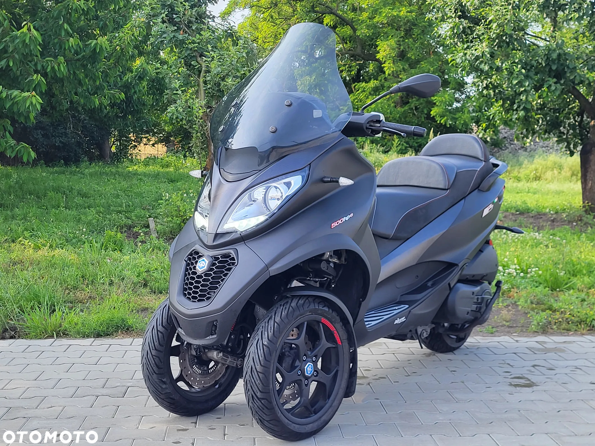 Piaggio MP-3 - 2