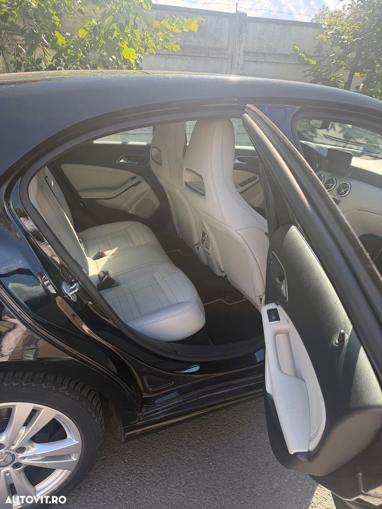 Mercedes-Benz A 200 d 4Matic Aut. - 7