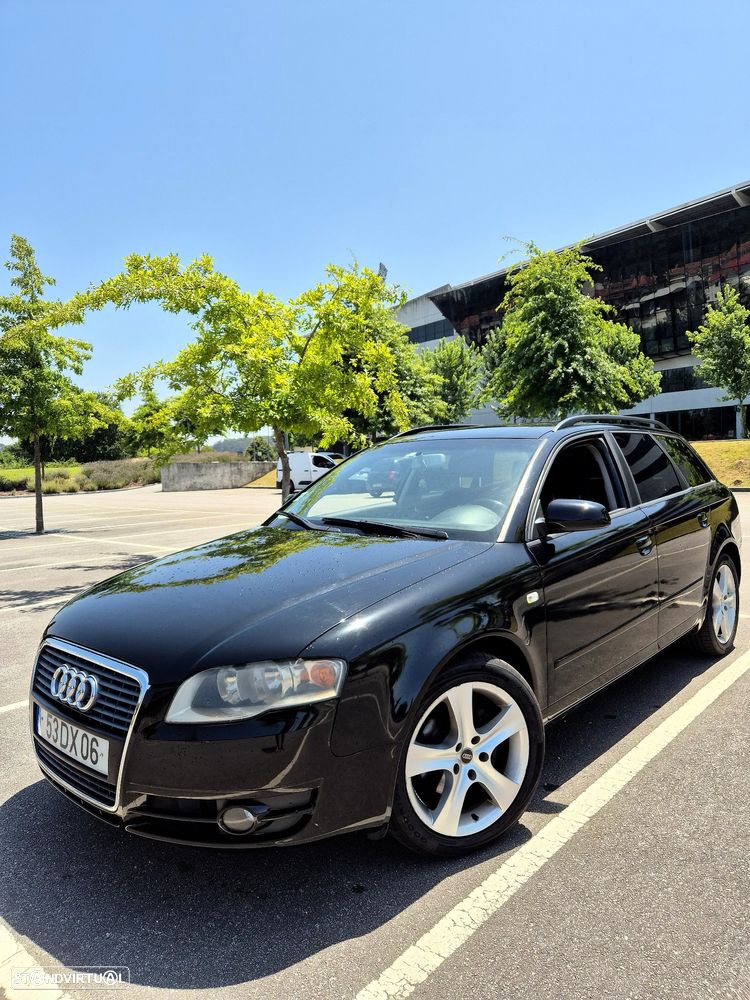 Audi A4 Avant 2.0 TDI - 1