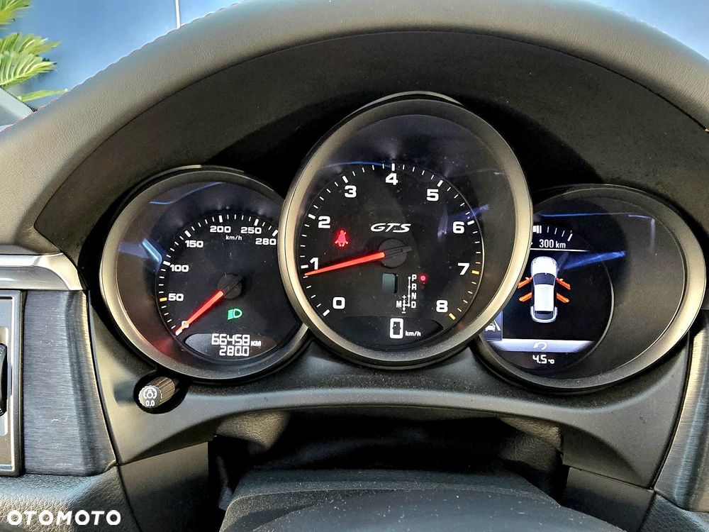 Porsche Macan GTS - 14