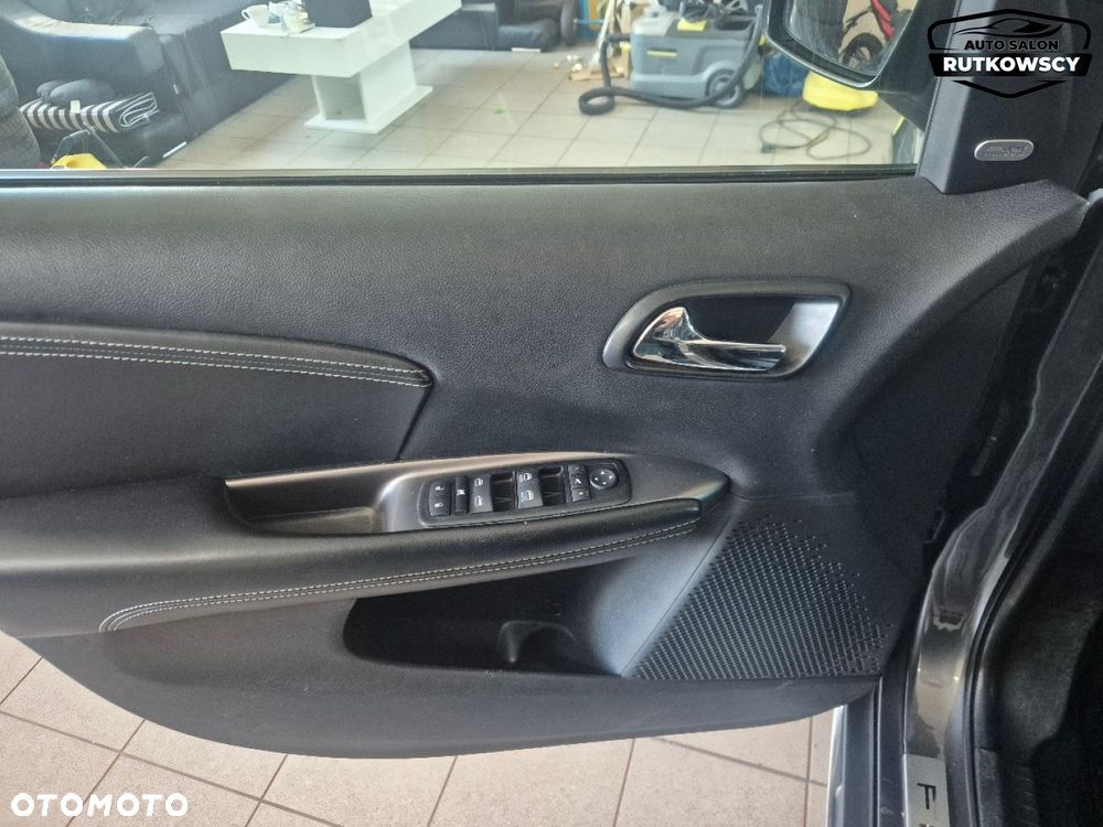 Fiat Freemont 2.0 Multijet 16V DPF Automatik Allrad Cross - 18