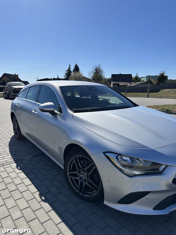 Mercedes-Benz CLA 180 d - 10