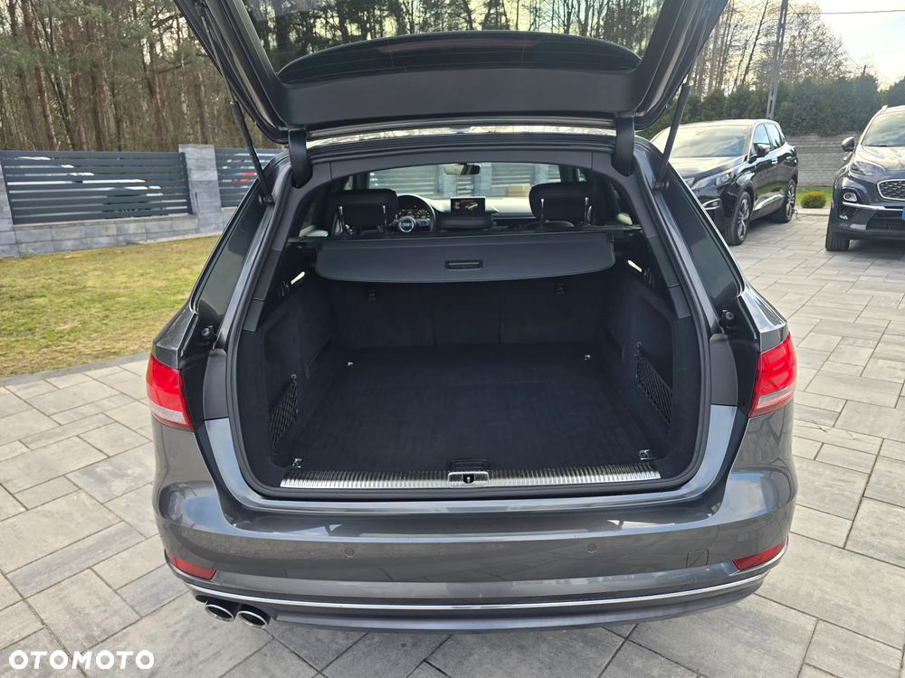 Audi A4 Avant 2.0 TDI S tronic - 21