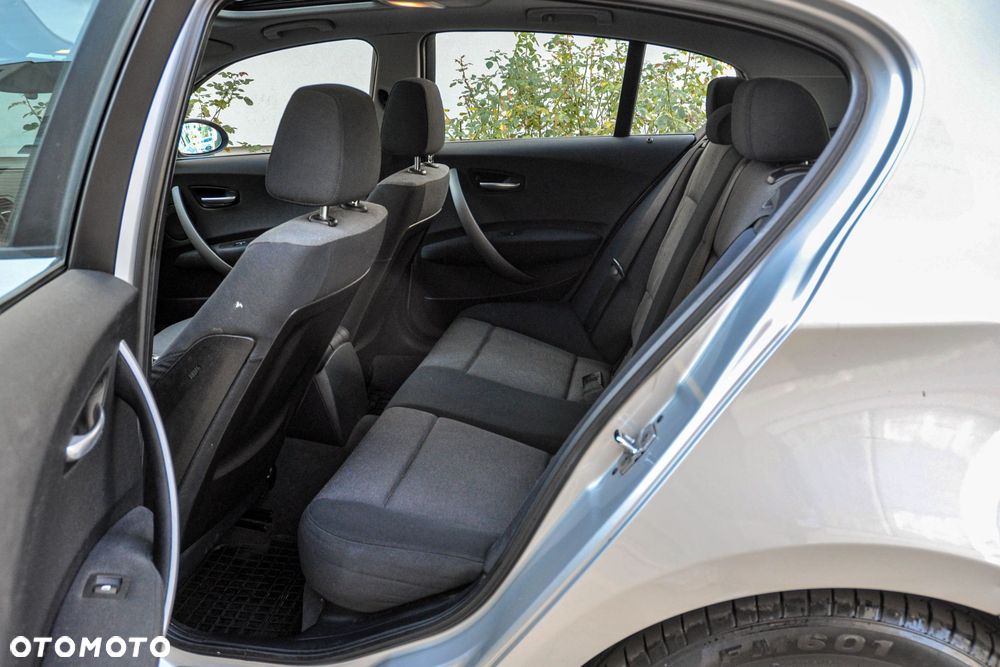 BMW Seria 1 - 8