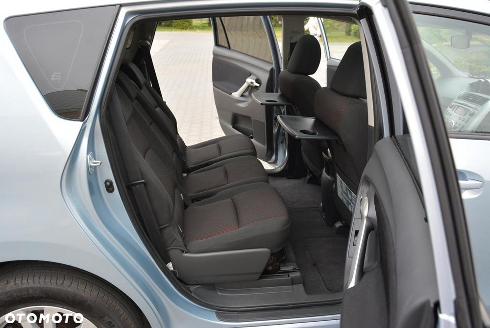 Toyota Verso 2.0 D-4D Premium - 36
