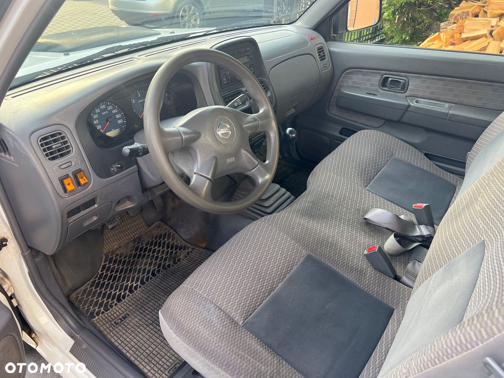 Nissan NP300 Pickup 2.5d SC Base - 10