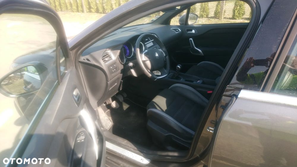 DS Automobiles DS 4 - 9