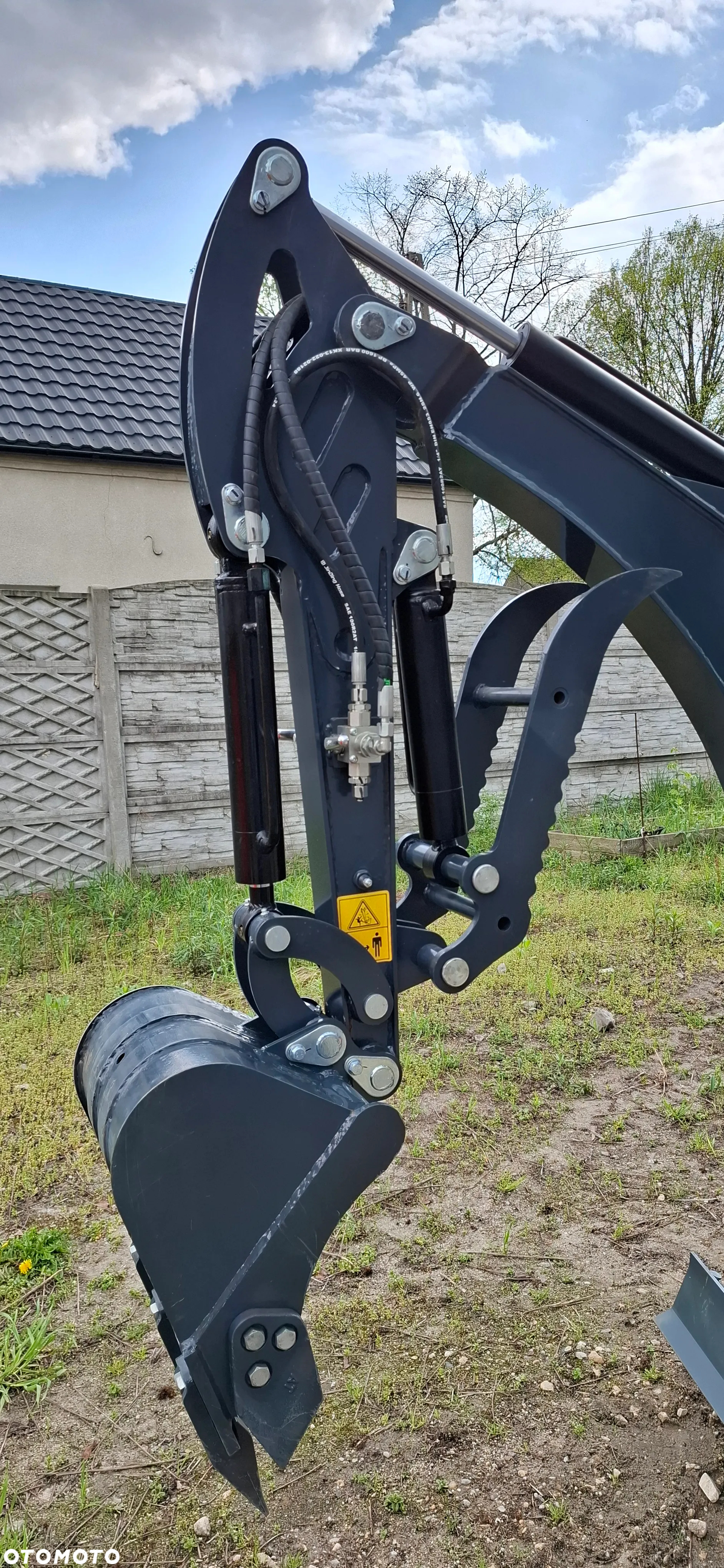 Inny Titan TL18E - 10