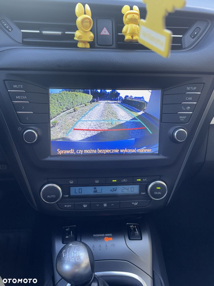 Toyota Avensis - 21