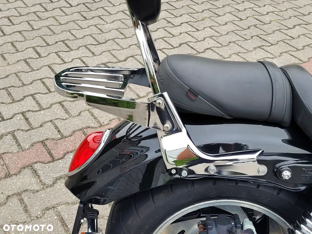 Triumph Rocket - 23