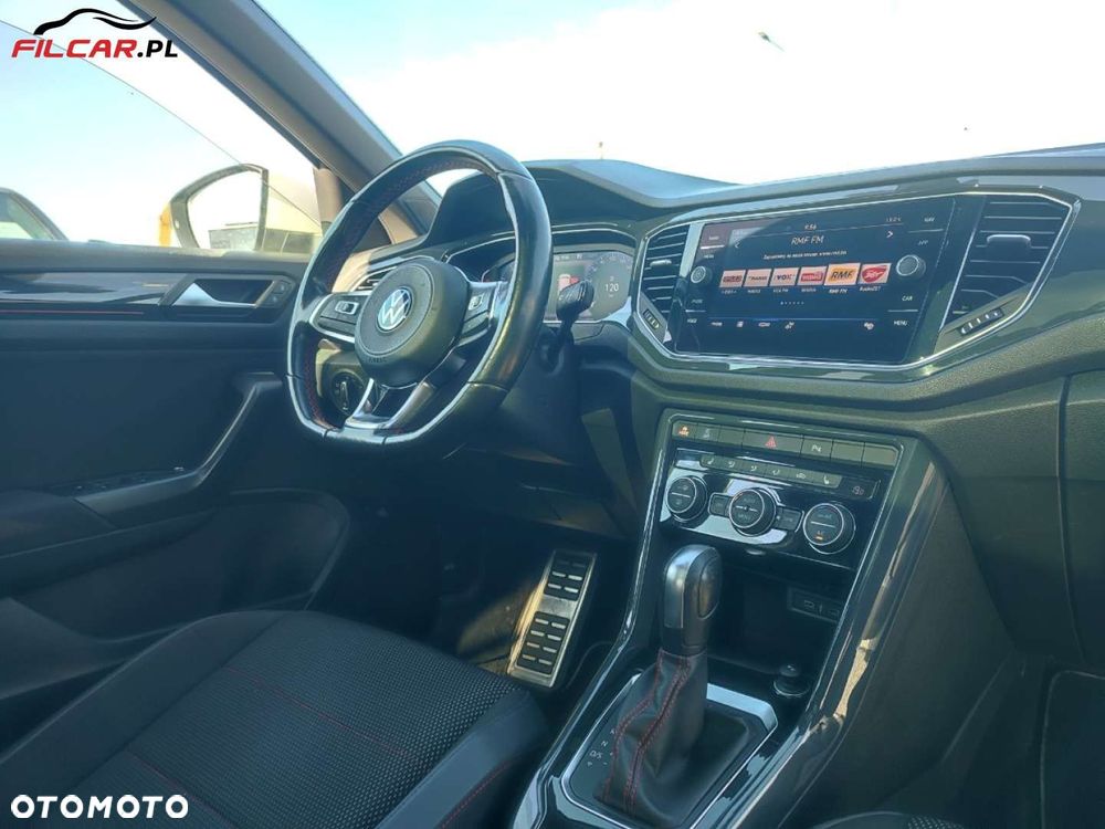 Volkswagen T-Roc - 9
