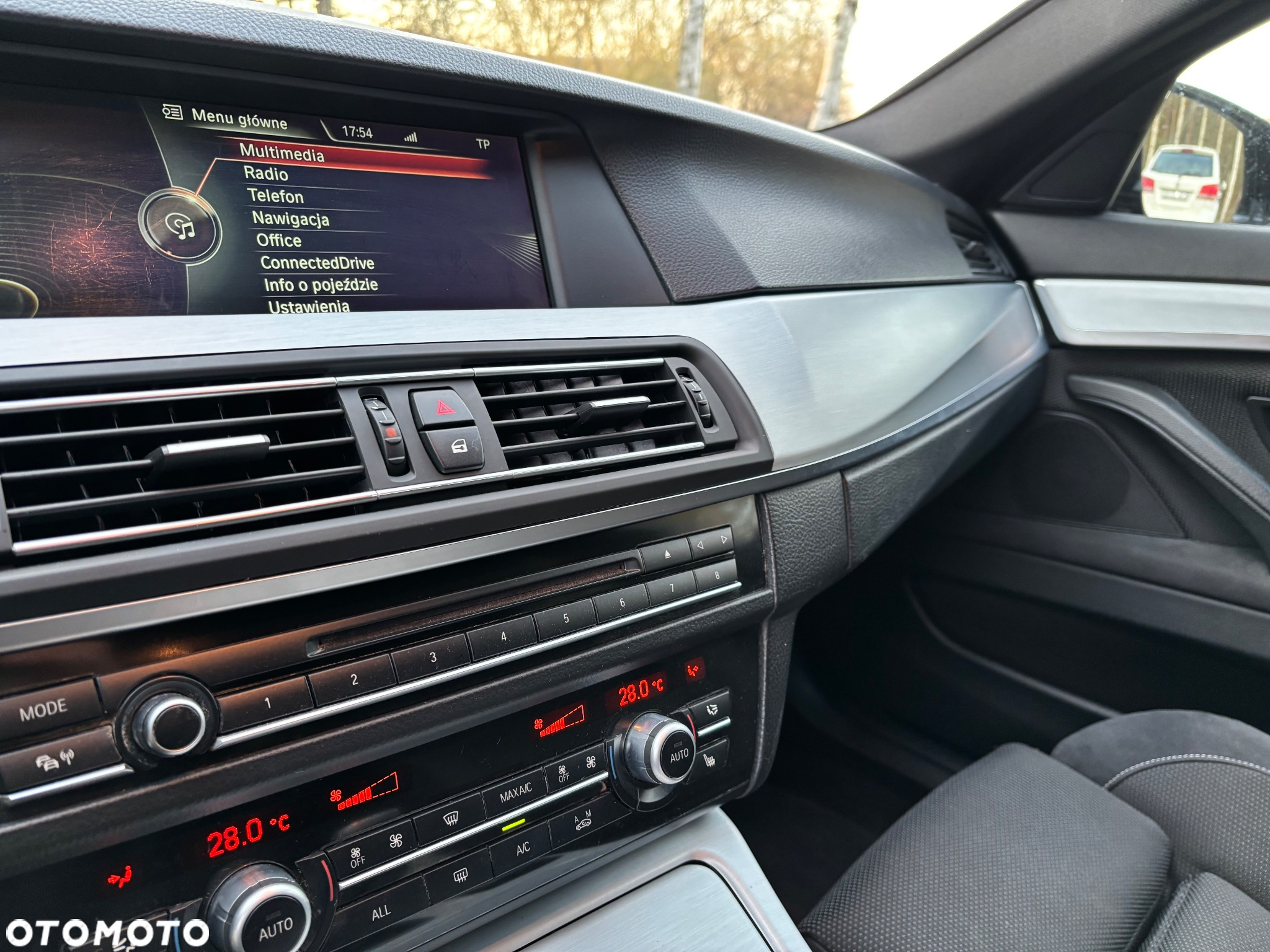 BMW Seria 5 - 28