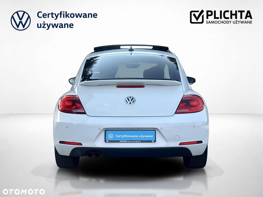 Volkswagen New Beetle - 5